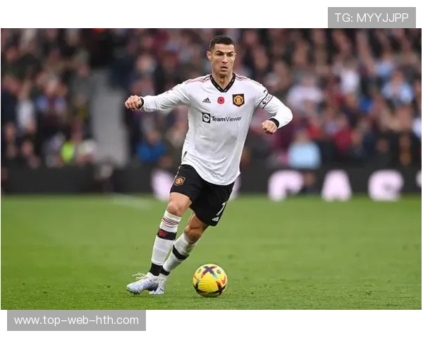 C罗继续火力全开，曼联轻松战胜伯恩茅斯强势晋级