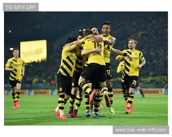 多特边路连续突破,德甲赛场看点十足 多特边路连续突破,德甲赛场看点十足