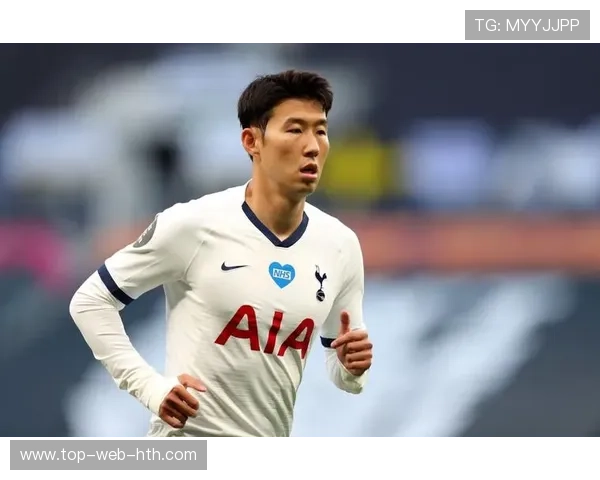 孙兴慜回传配合后突然启动，热刺再度制造杀机